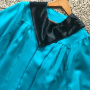 Graduation 👩🏼‍🎓 Gown, Teal & Black. Used once!